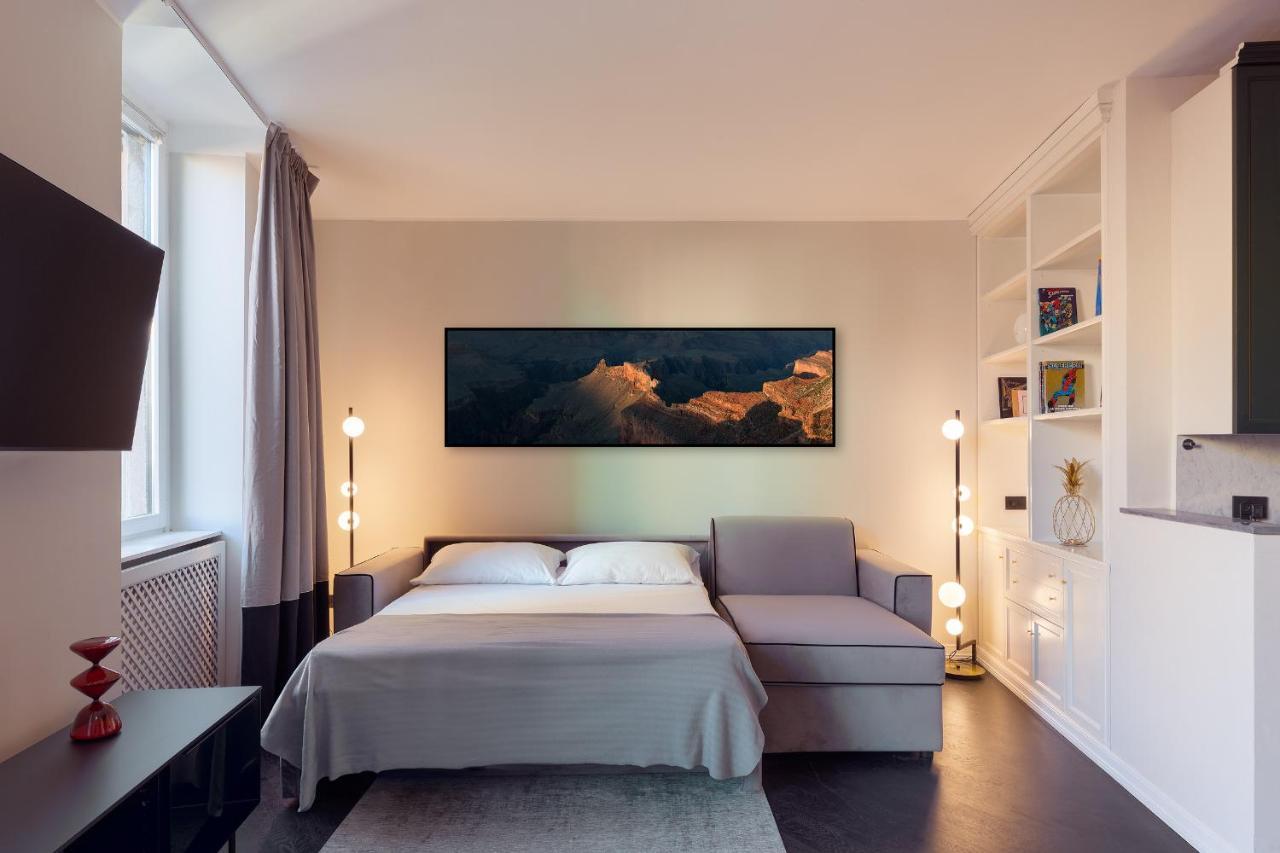 Hl Luxury Duomo Apartment - Via Torino, Montenapoleone Милан Экстерьер фото