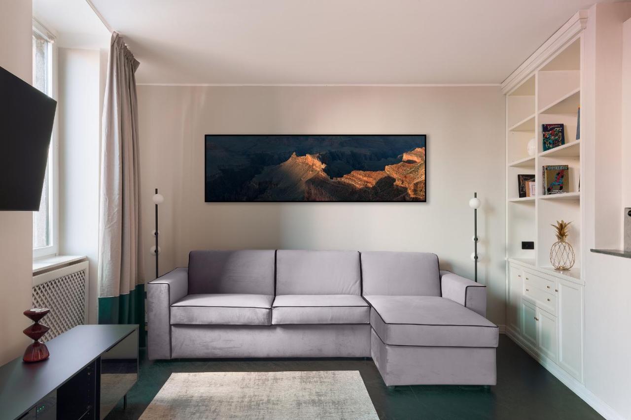 Hl Luxury Duomo Apartment - Via Torino, Montenapoleone Милан Экстерьер фото
